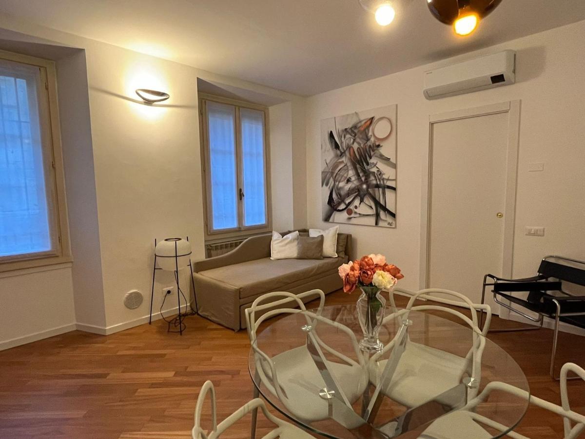 Casa Vercelli Delizioso Bilocale Moderno Nella Vecchia Milano Eksteriør billede
